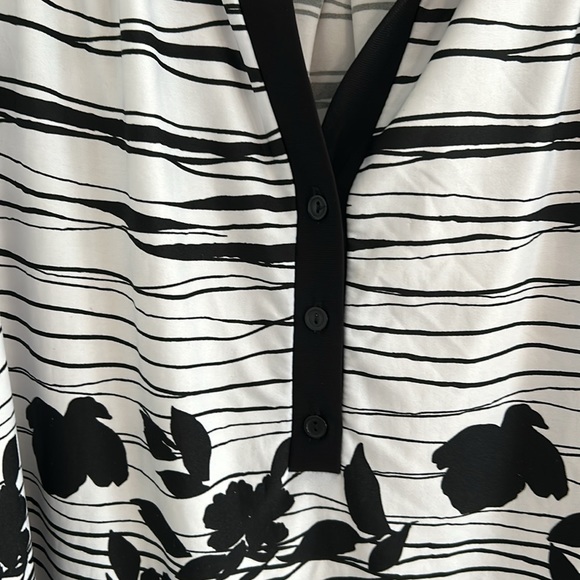 Slinky blouse - Picture 4 of 8